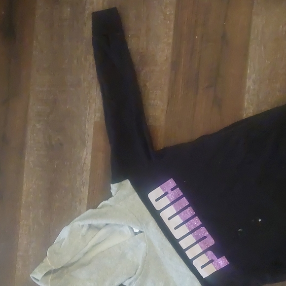 ✨️3/10$✨️Puma hoodie - Picture 5 of 8